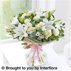 Large Int Mother&#39;s Day Wonderfully White Hand-tied