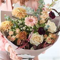 Luxury Trending Hand-tied